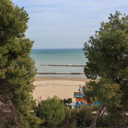 Hotel La Ninfea Montesilvano Marina Εξωτερικό φωτογραφία