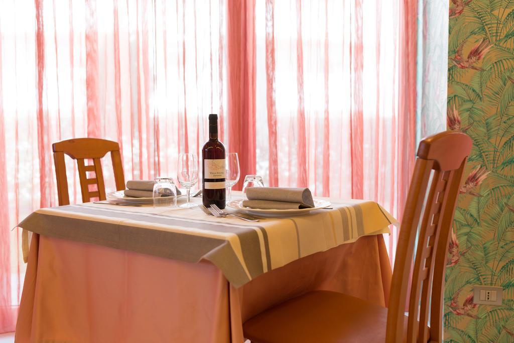 Hotel La Ninfea Montesilvano Marina Εξωτερικό φωτογραφία