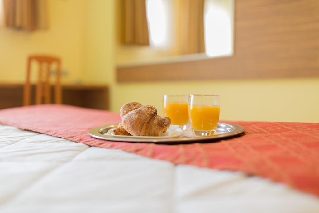 Hotel La Ninfea Montesilvano Marina Εξωτερικό φωτογραφία