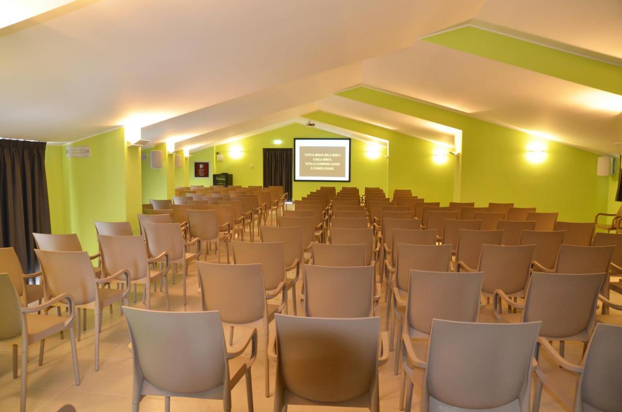 Hotel La Ninfea Montesilvano Marina Εξωτερικό φωτογραφία